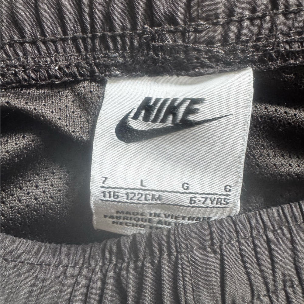 Nike Black Kids' Jogger Sweatpants with White Logo - Picture 3 of 3